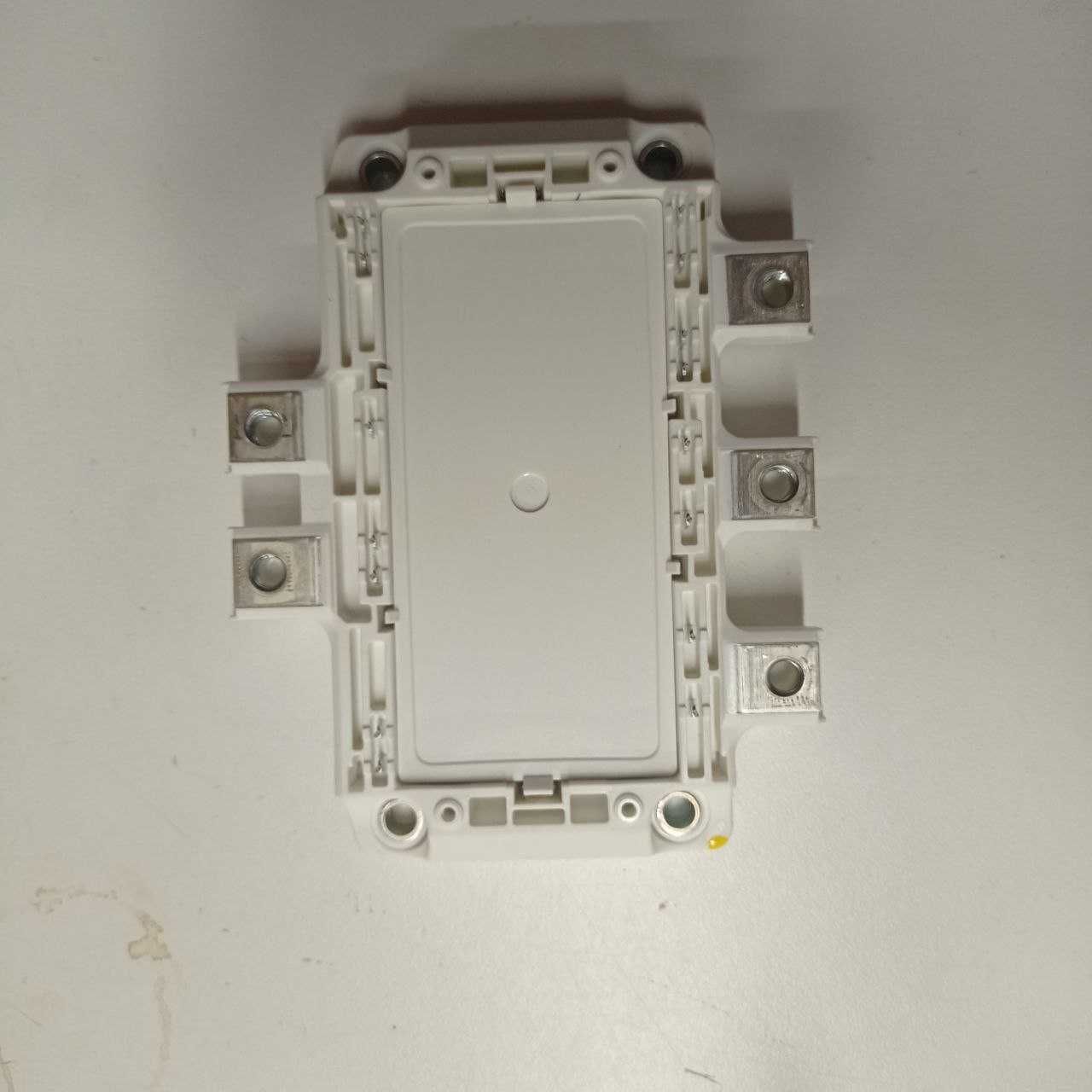 Sprzedam w dobrym stanie FS200R12PT4 Infineon Technologies