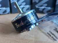 Мотори комплект 4шт Brotherhobby Avenger 2810 900KV