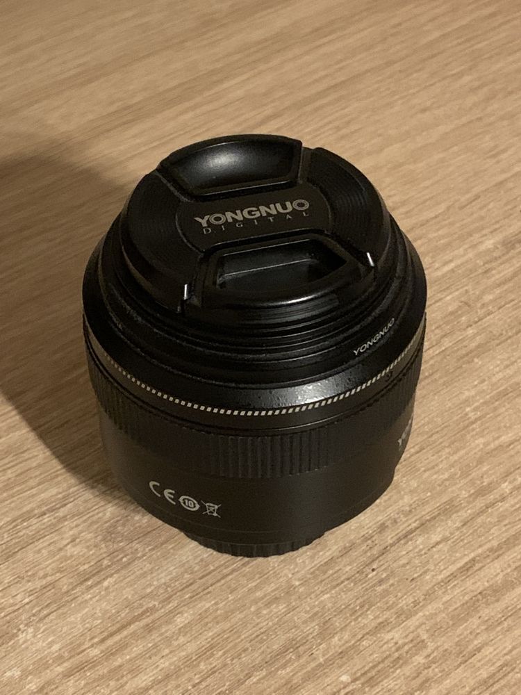Obiektyw Nikon Yonguno 85mm f1.8