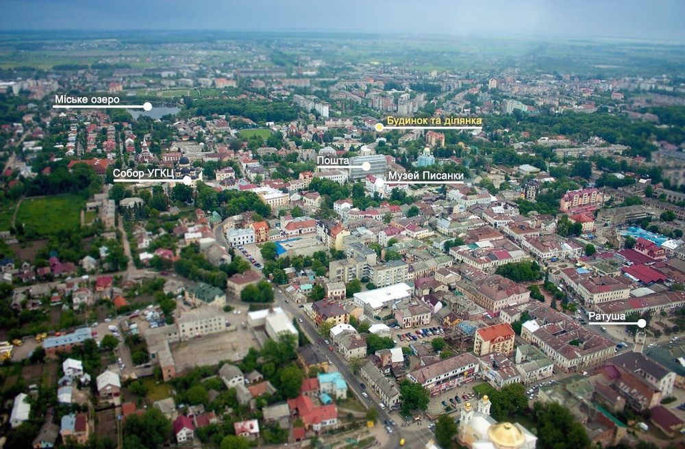 Особняк та земельна ділянка для комерції і забудови в центрі Коломиї