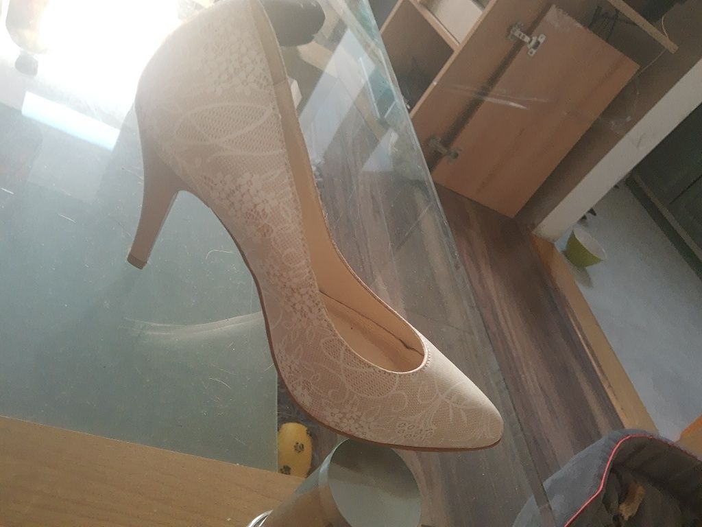 Buty szpilki rozmiar 38