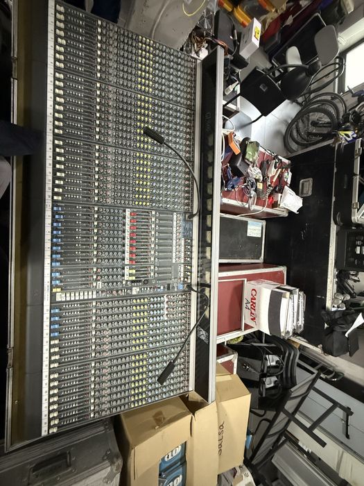 Duas Mesas Mistura Allen Heath GL4000