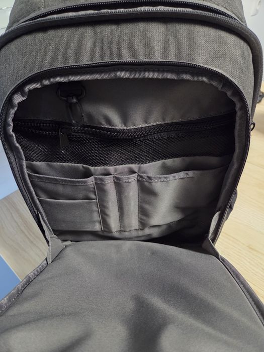 Mochila TARGUS CYPRESS EcoSmart 15.6''