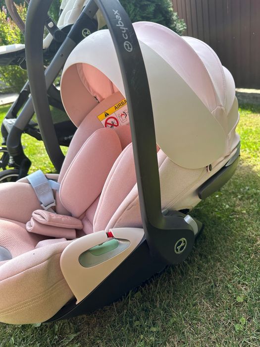 Cybex Balios S Lux Seashell Beige, автокрісло Cybex Cloud T pink peach