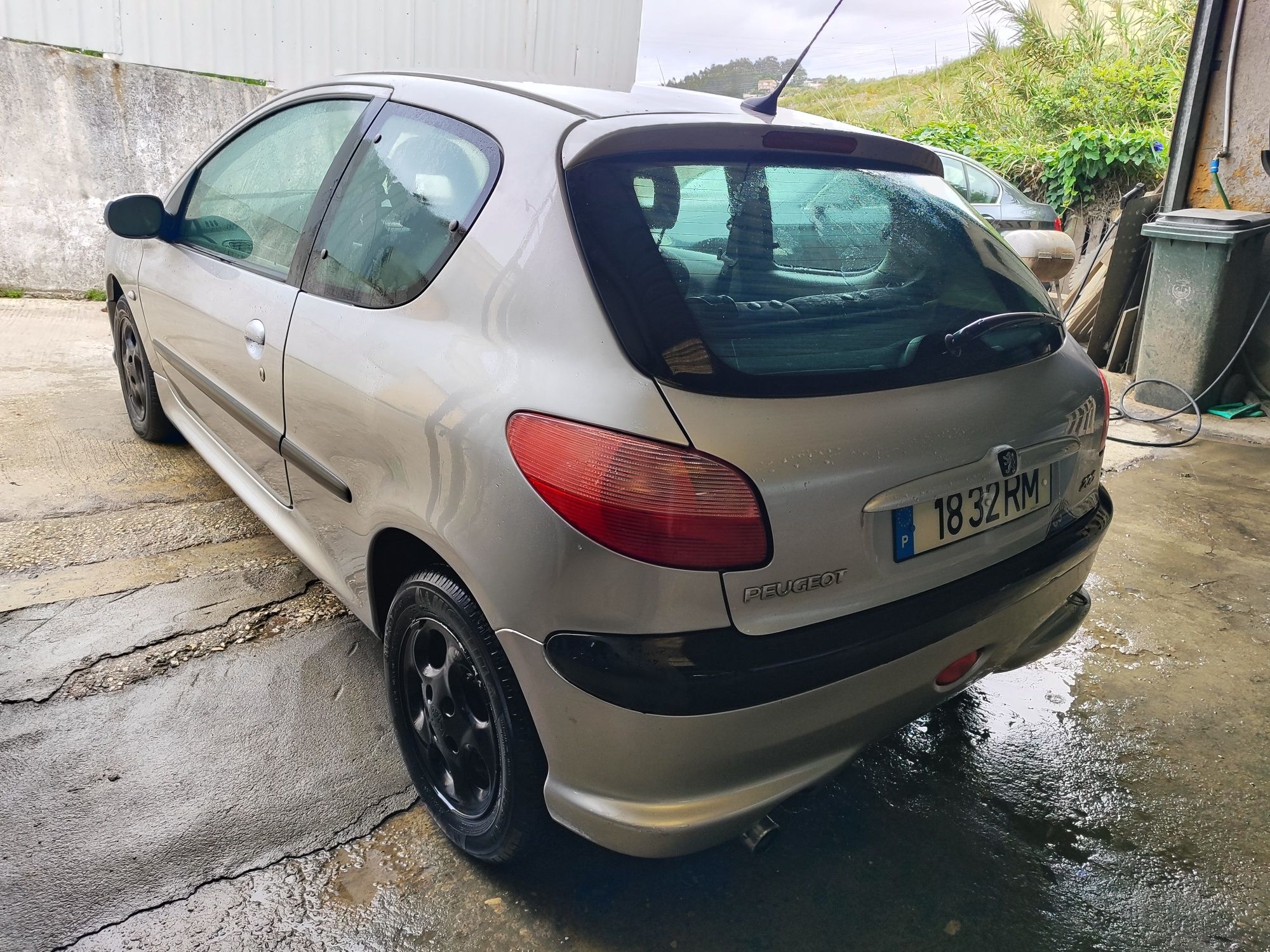 Peugeot 206 Quiksilver