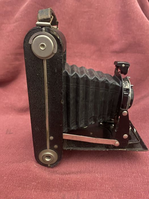 Camera Kodak Junior Six-20