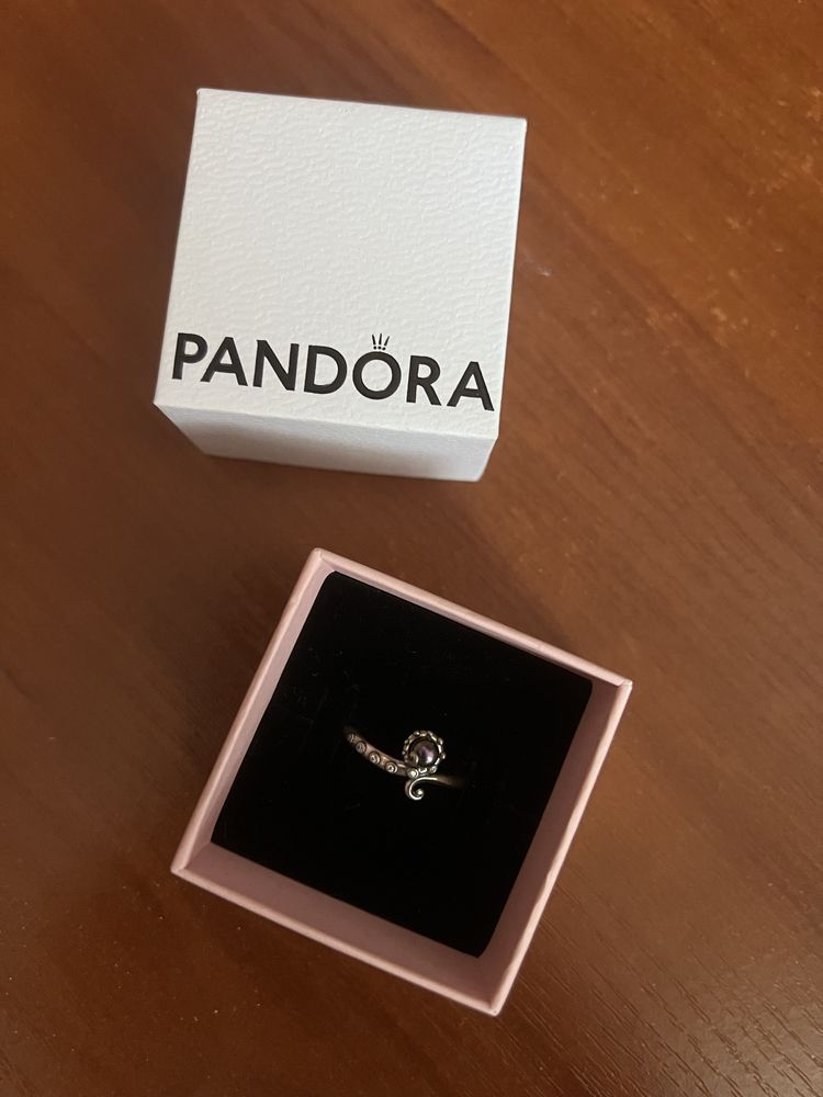 Каблучка Pandora 56 розмір