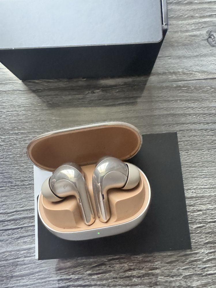 Навушники Xiaomi buds 4 pro