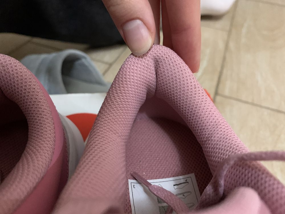 Nike Кросівки для спорту жіночі
