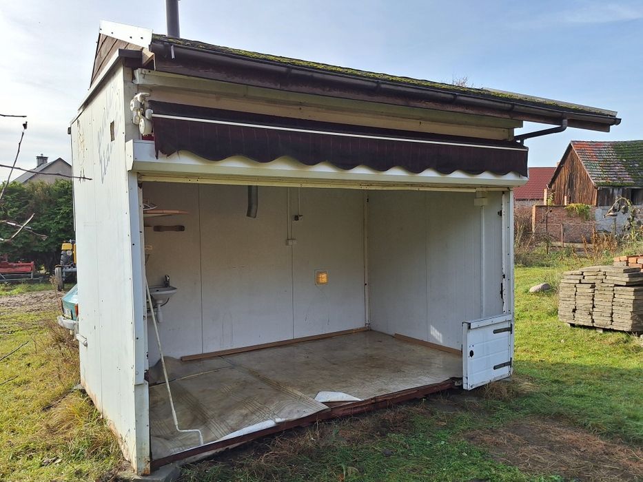 Domek na działkę,magazynek,kurnik,lokal handlowy.