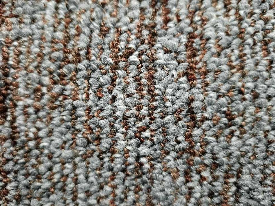 Wykładzina dywanowa Serenity kolor 16 – styl, trwałość i komfort