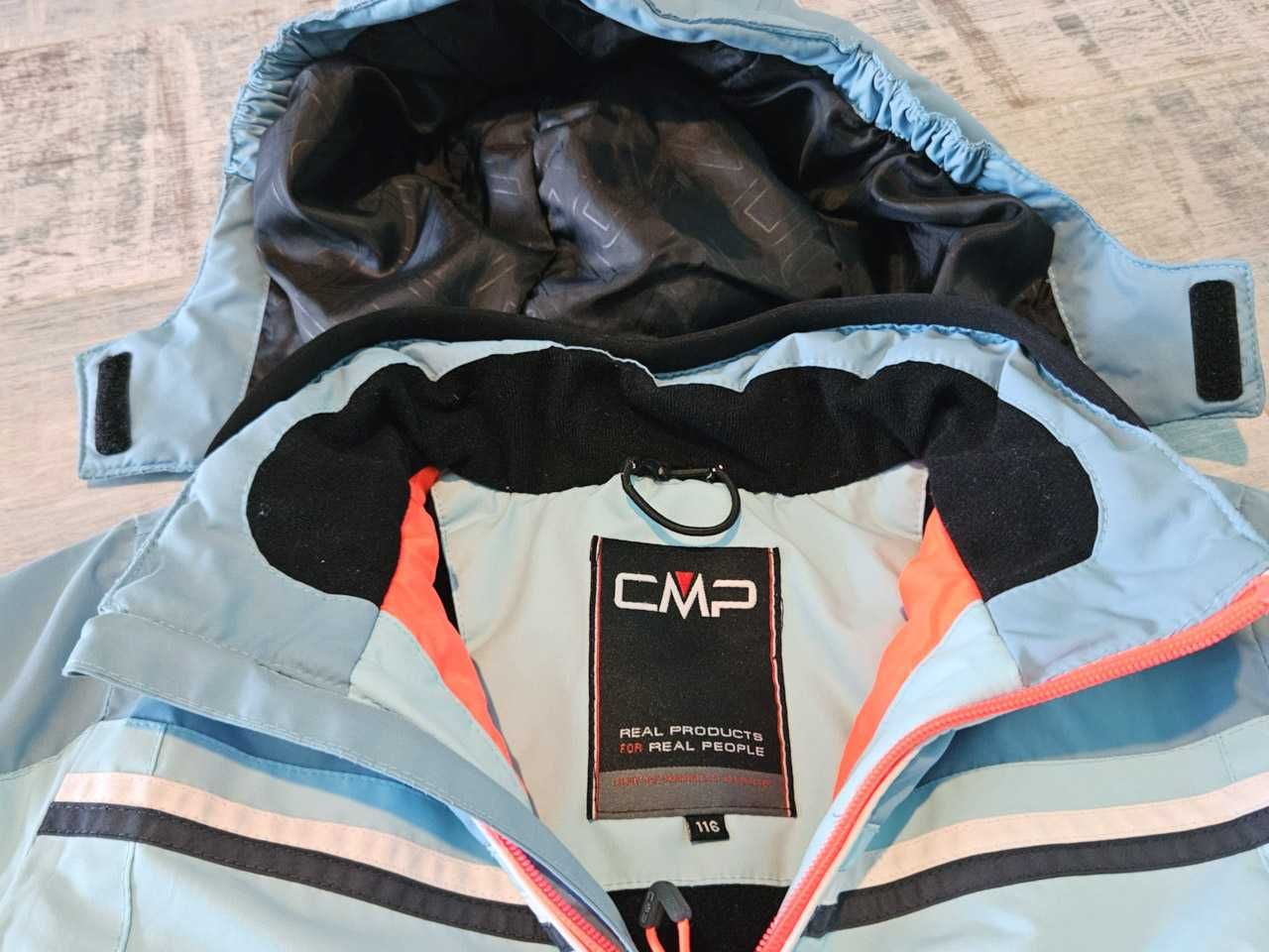 Dwie kurtki zimowe: puchowa Quechua  i narciarska CMP ok. 116