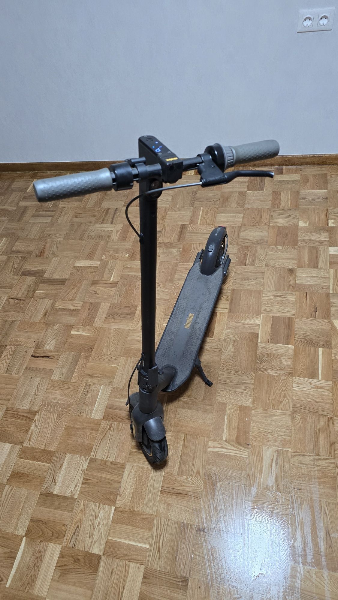 Продам Ninebot g30p