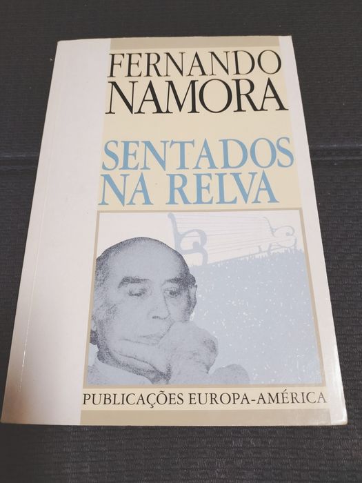 Fernando Namora - Sentados na Relva