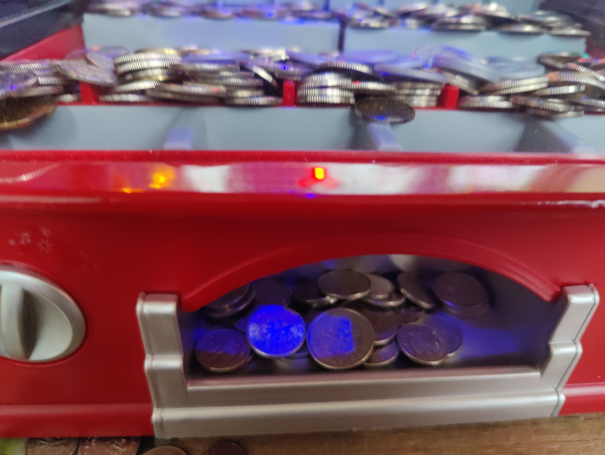 Popychacz monet gra automat