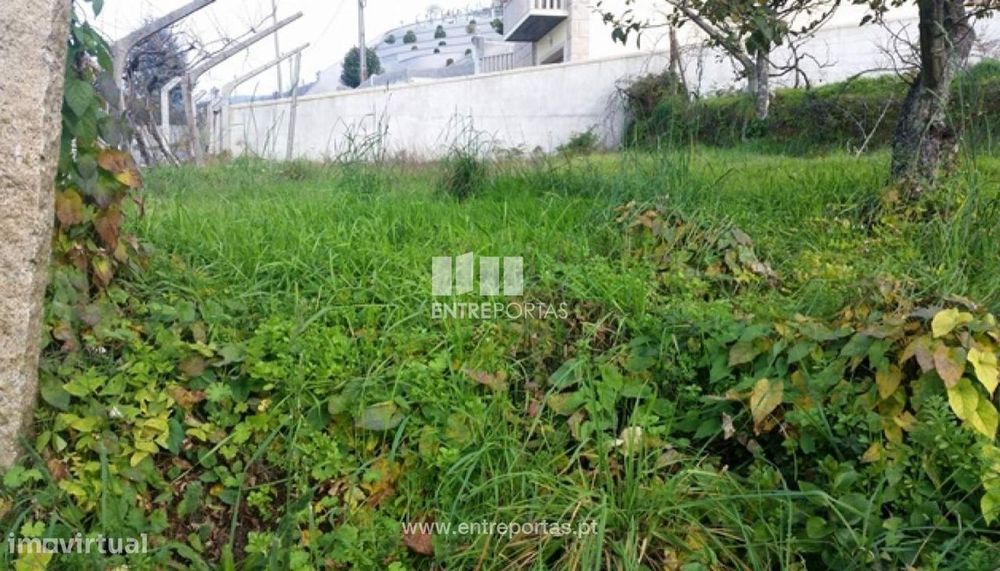 Venda Lote de Terreno, junto à estrada, Soalhães, Marco de Canaveses