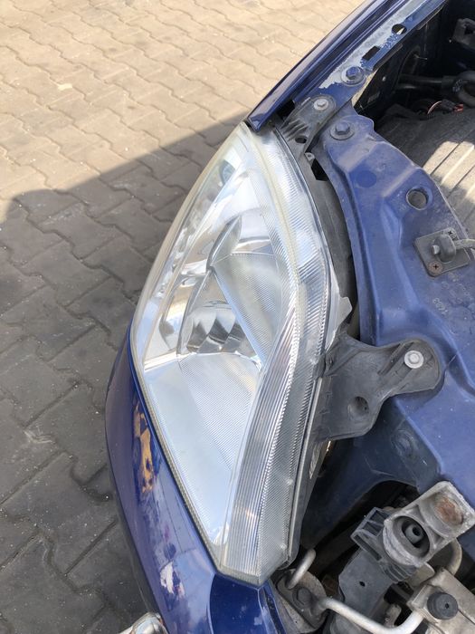 Reflektor lampa prawy przód przednia Opel Meriva A EUR
