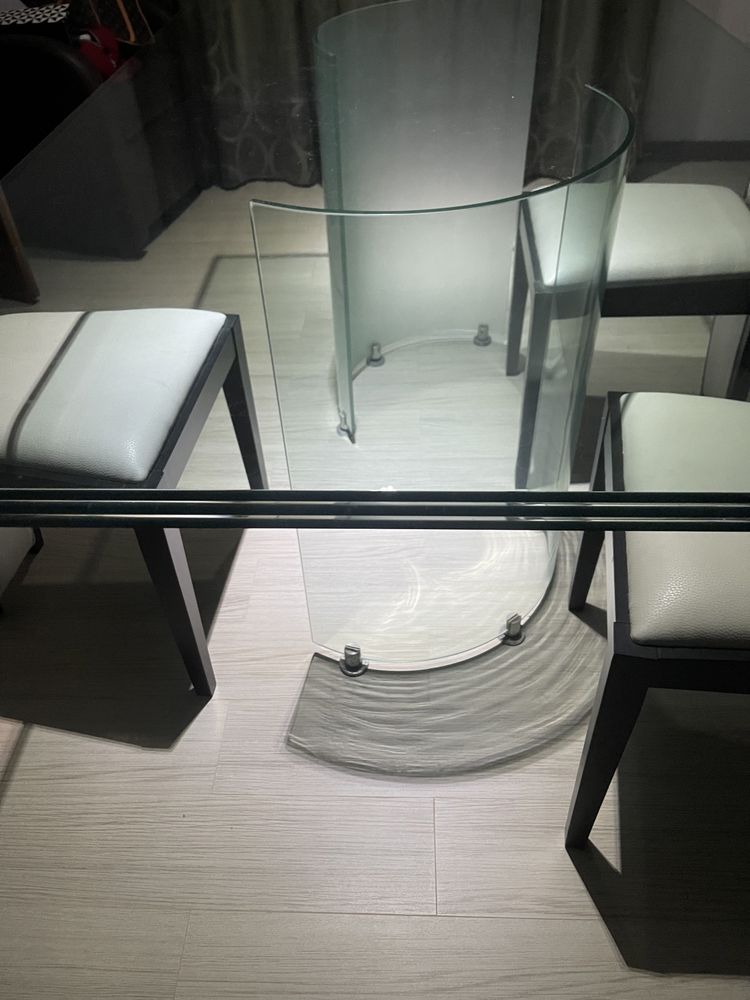 Mesa de sala de jantar