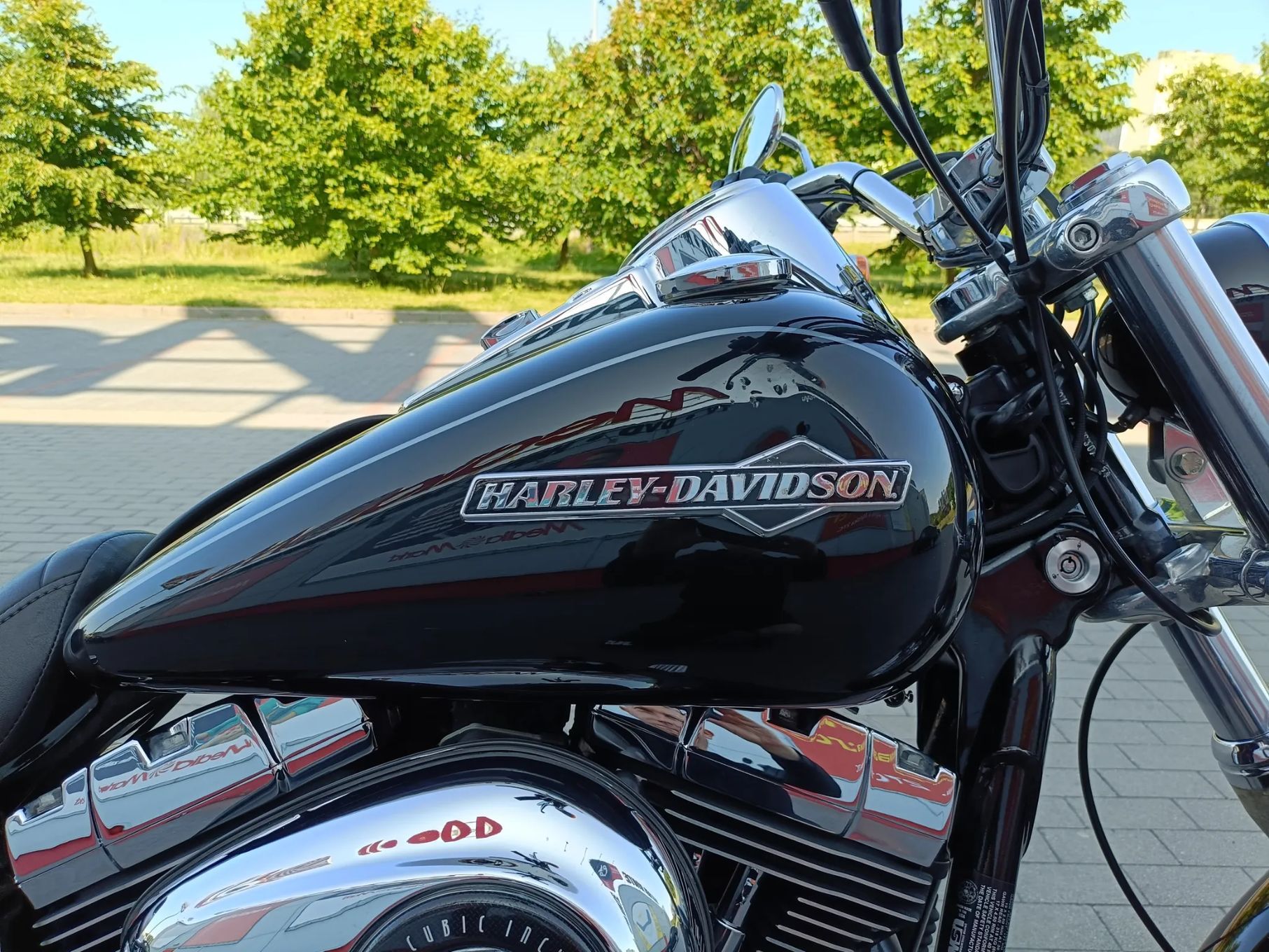 Harley-Davidson Dyna Super Glide FXDC 18.000MIL