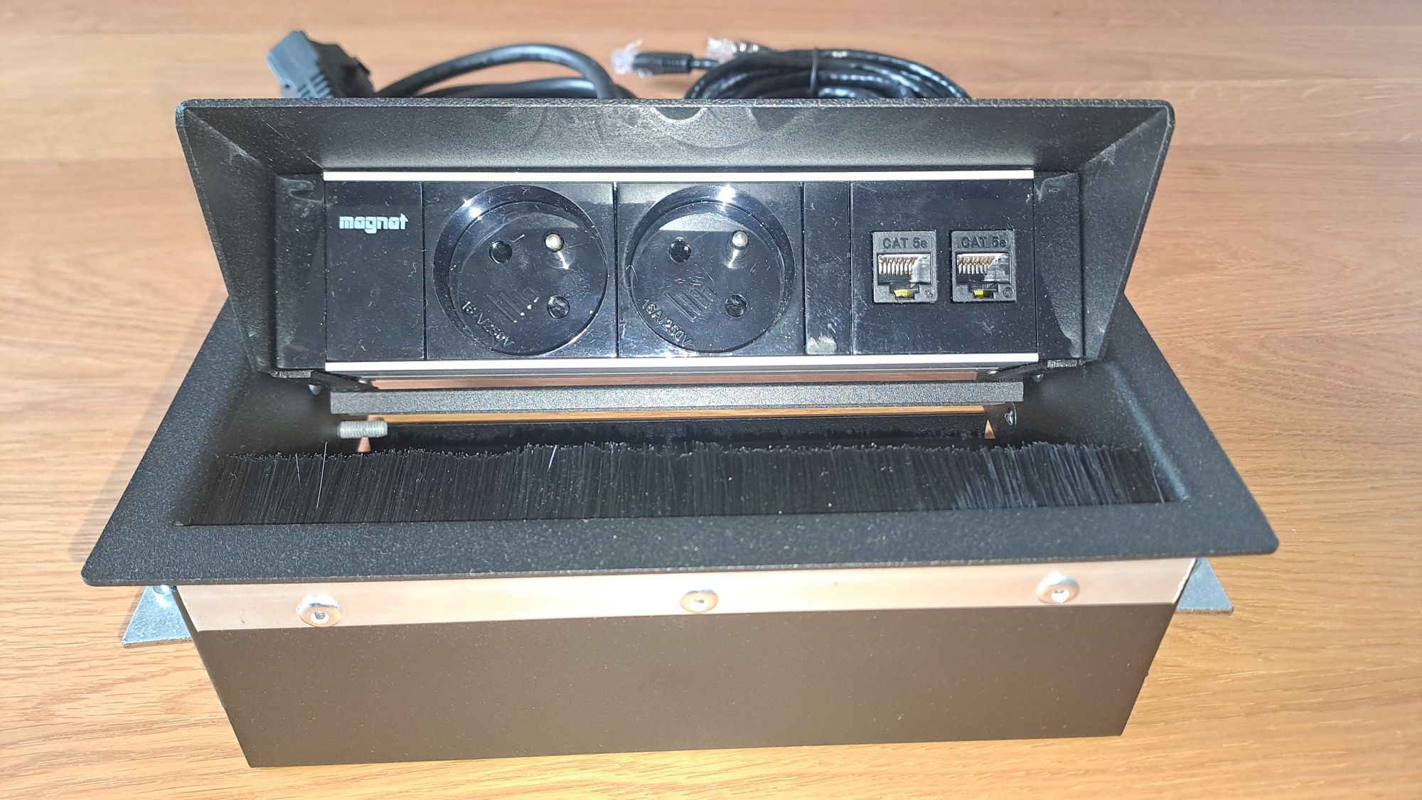 Mediaport Maxbert Magnat Box