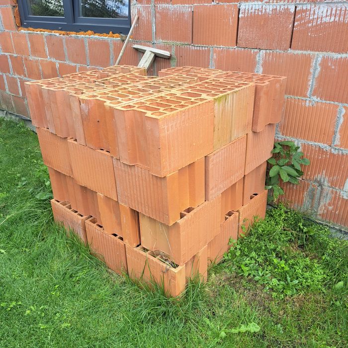 Sprzedam cegły czerwone