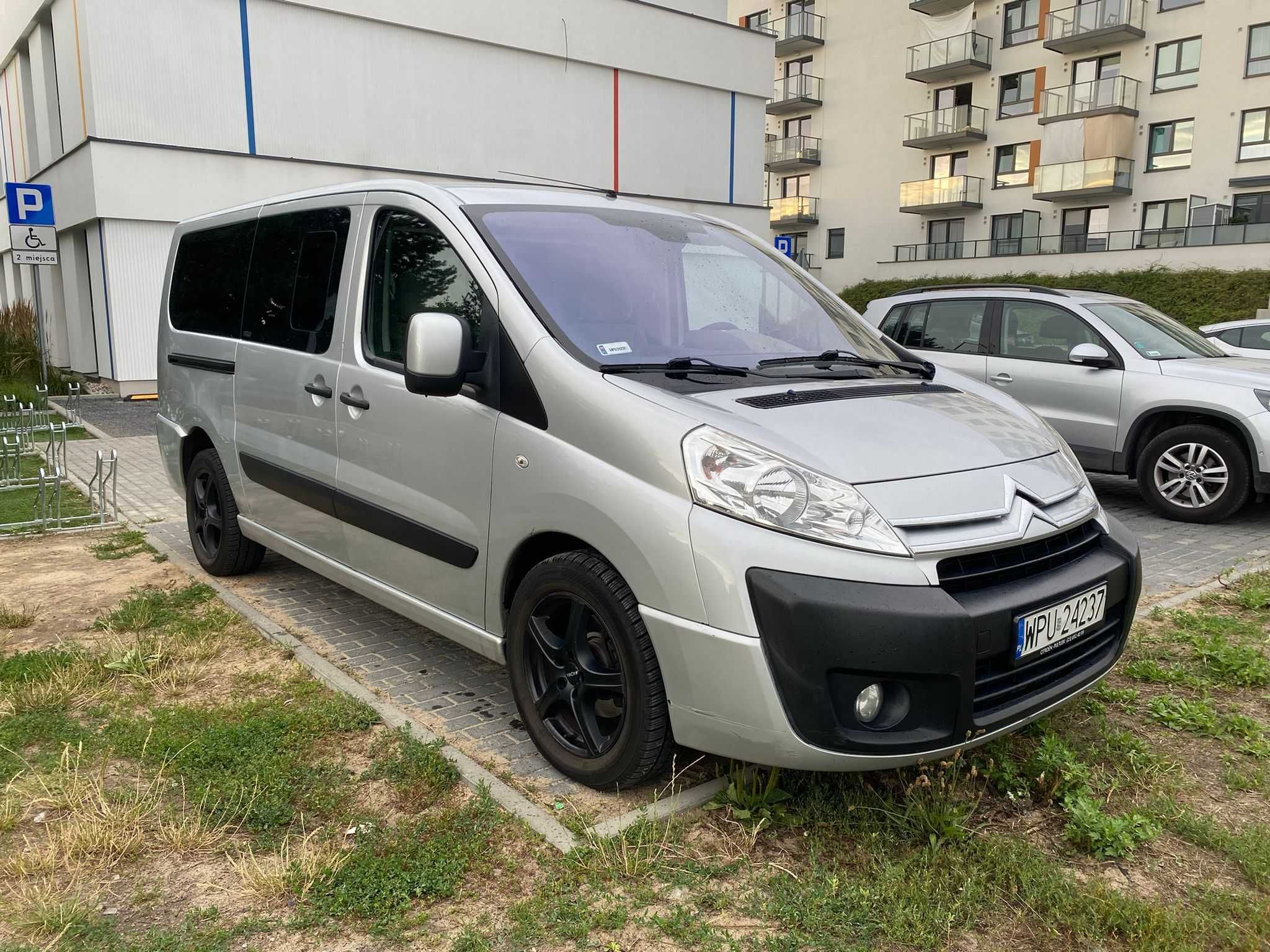 Citroen Jumpy 2011 2,0 D 9- osobowy