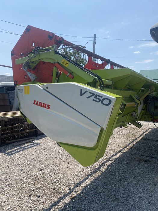 Claas Lexion 670  2012 року  жатка 7.5 Vario