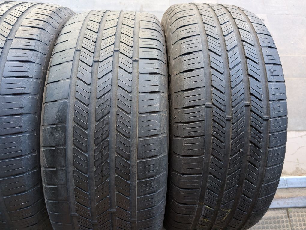 Летняя резина 235/45 R19 Goodyear