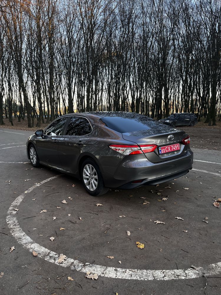 Toyota Camry 2018