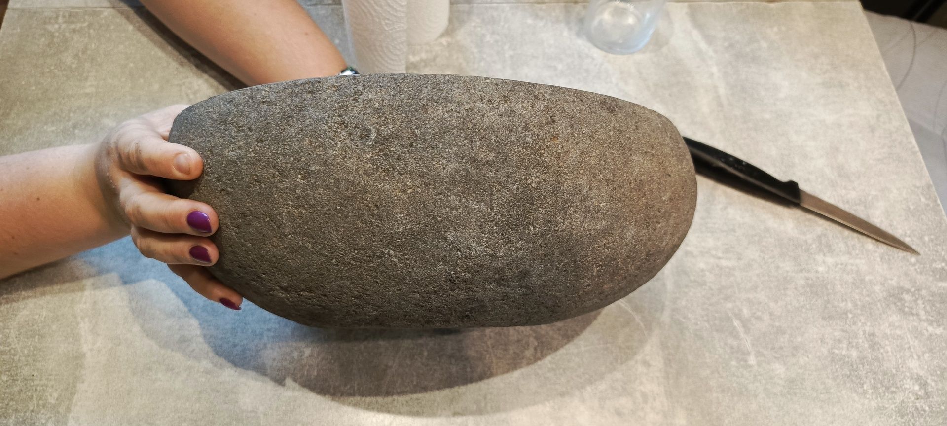 Umywalka z kamienia naturalnego