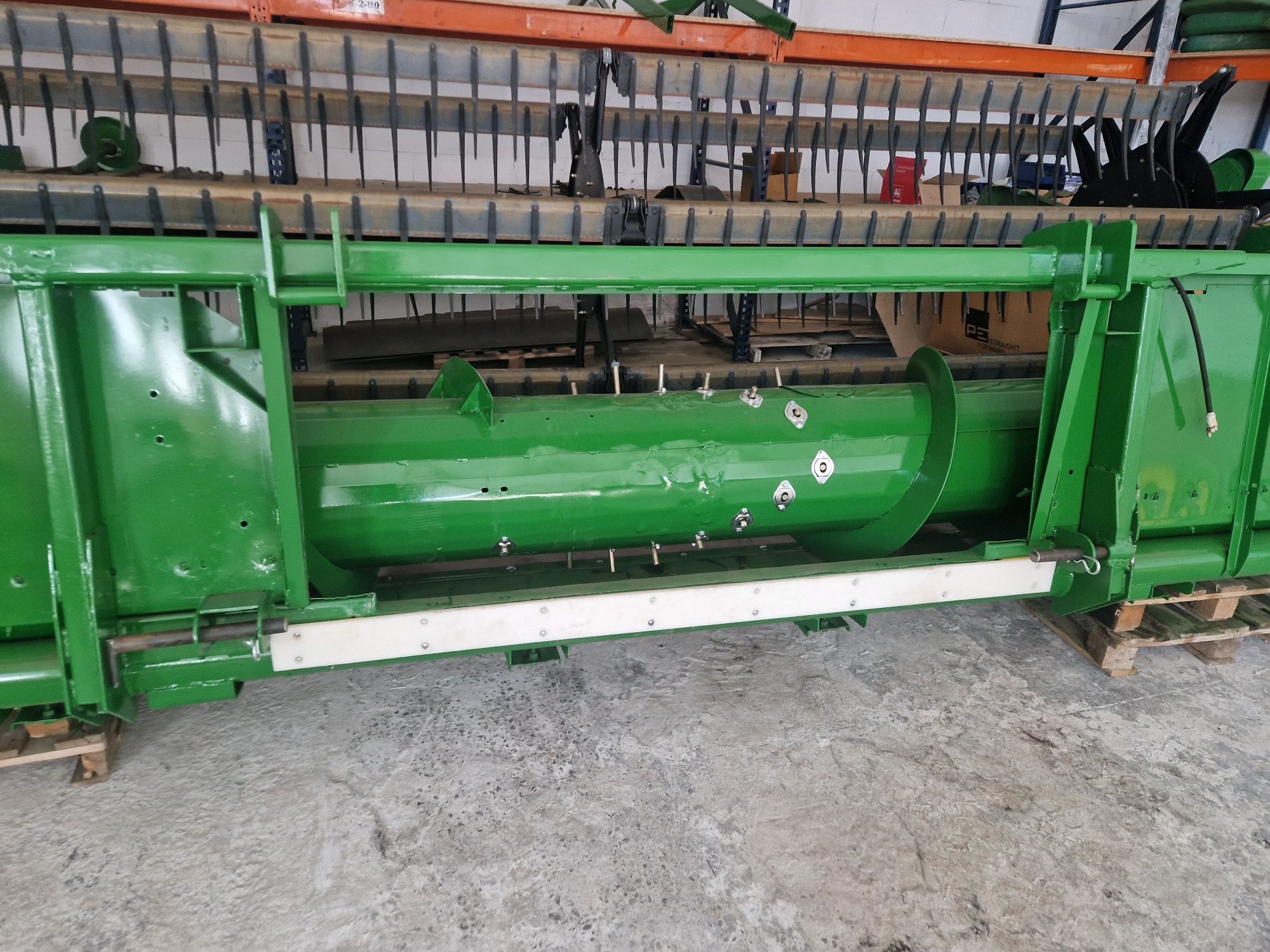 жатка John Deere 915F Claas Mega