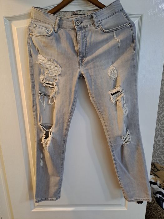 Джинси жіночі, рвані, с-м