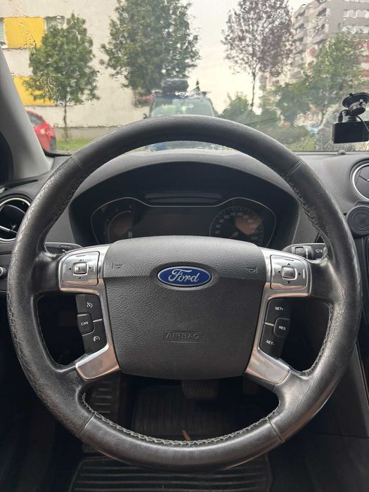 Ford Mondeo Mk4 2.0 TDCI 140KM 2011 Automat