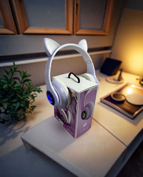 Нові bluetooth навушники з вушками та яскравою led-підсвіткою