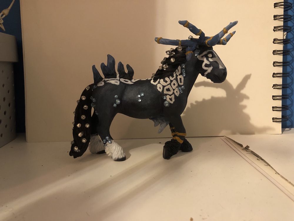 koń schleich fantasy z rogami