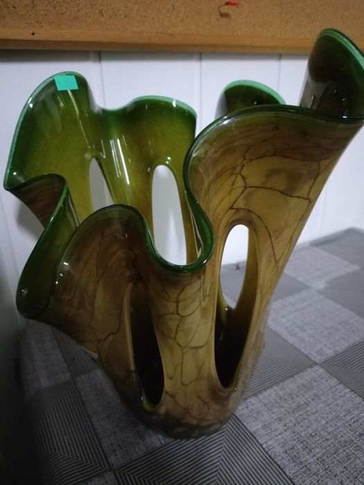 Przepiękny wazon/szklana rzeźba w stylu Murano zabarwienie tygrysie ok