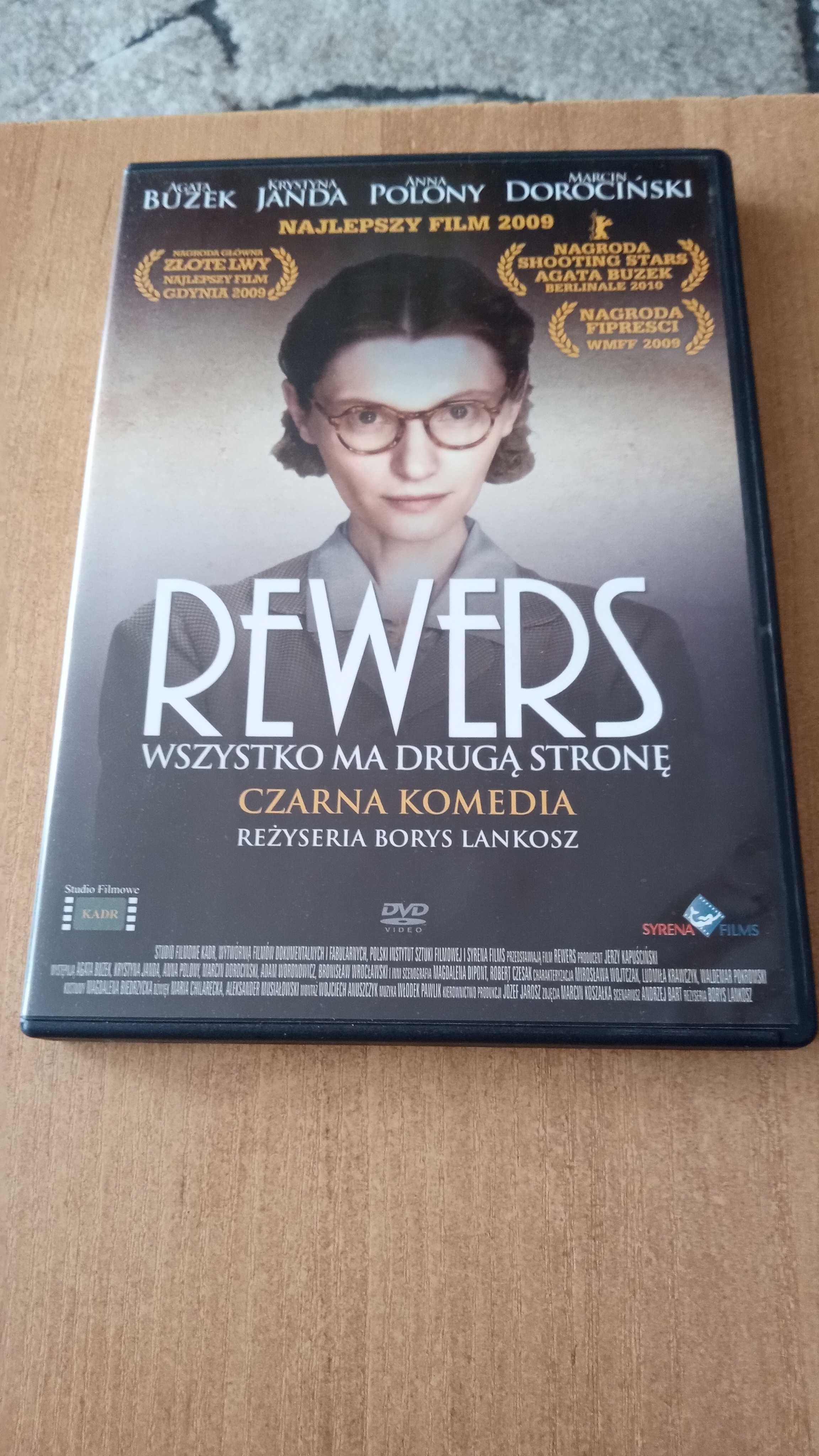 Filmy DVD: Cicha noc i Rewers i bajka Alwin i wiewiórki