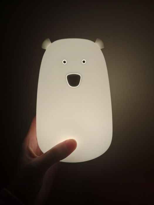 Część od lampki uszkodzona