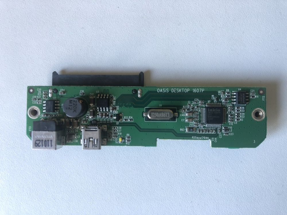 Circuito adaptador SATA / USB 2.0