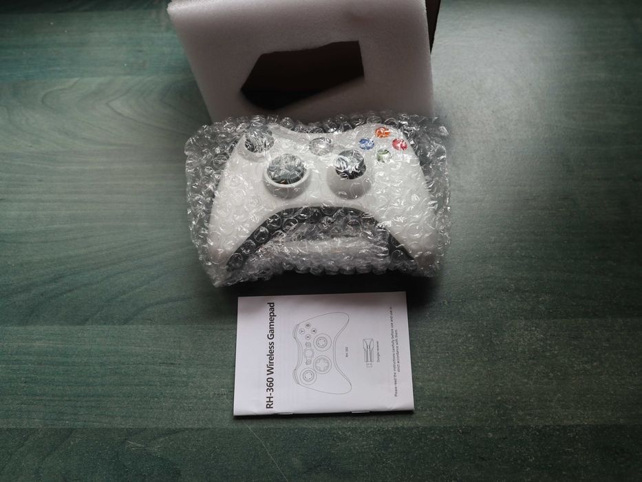 Bezprzewodowy GAMEPAD pad kontroler  do konsoli Xbox 360/ PC komputera