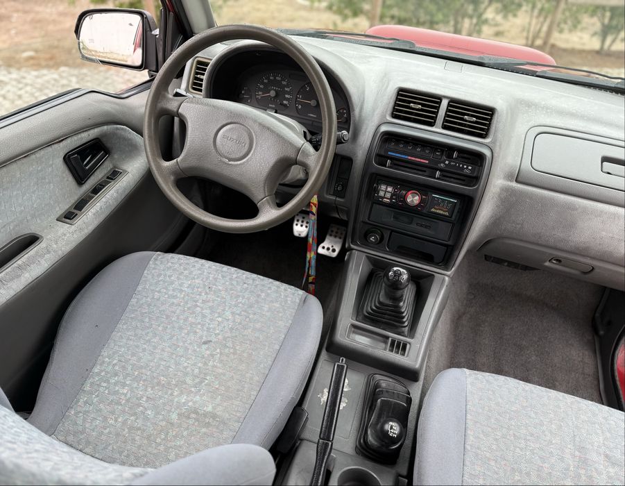 Suzuki Vitara 1.9TD (Gasóleo) Ano 1999