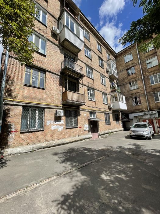 Продаж 3к квартири,вул. Святослава Хороброго, 2, Севастопольська площа