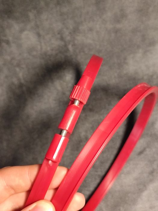 П'яльця пластикові 19см для рукоділля