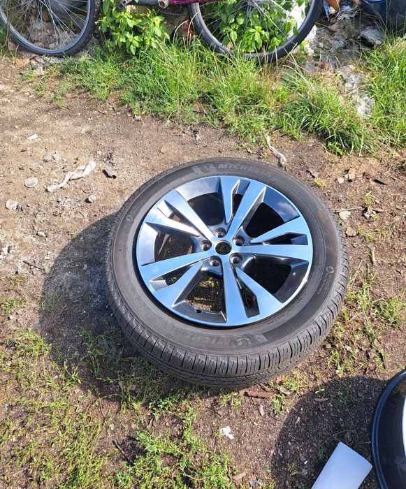 Felga aluminiowa z oponą Ford Explorer VI 20 Cali 8.0Jx20 ET 37.5 LB5C-1007-F1B 20x8.0J+37.5MM Michelin Primacy A/S 255/55R20 110V DOT 3920
