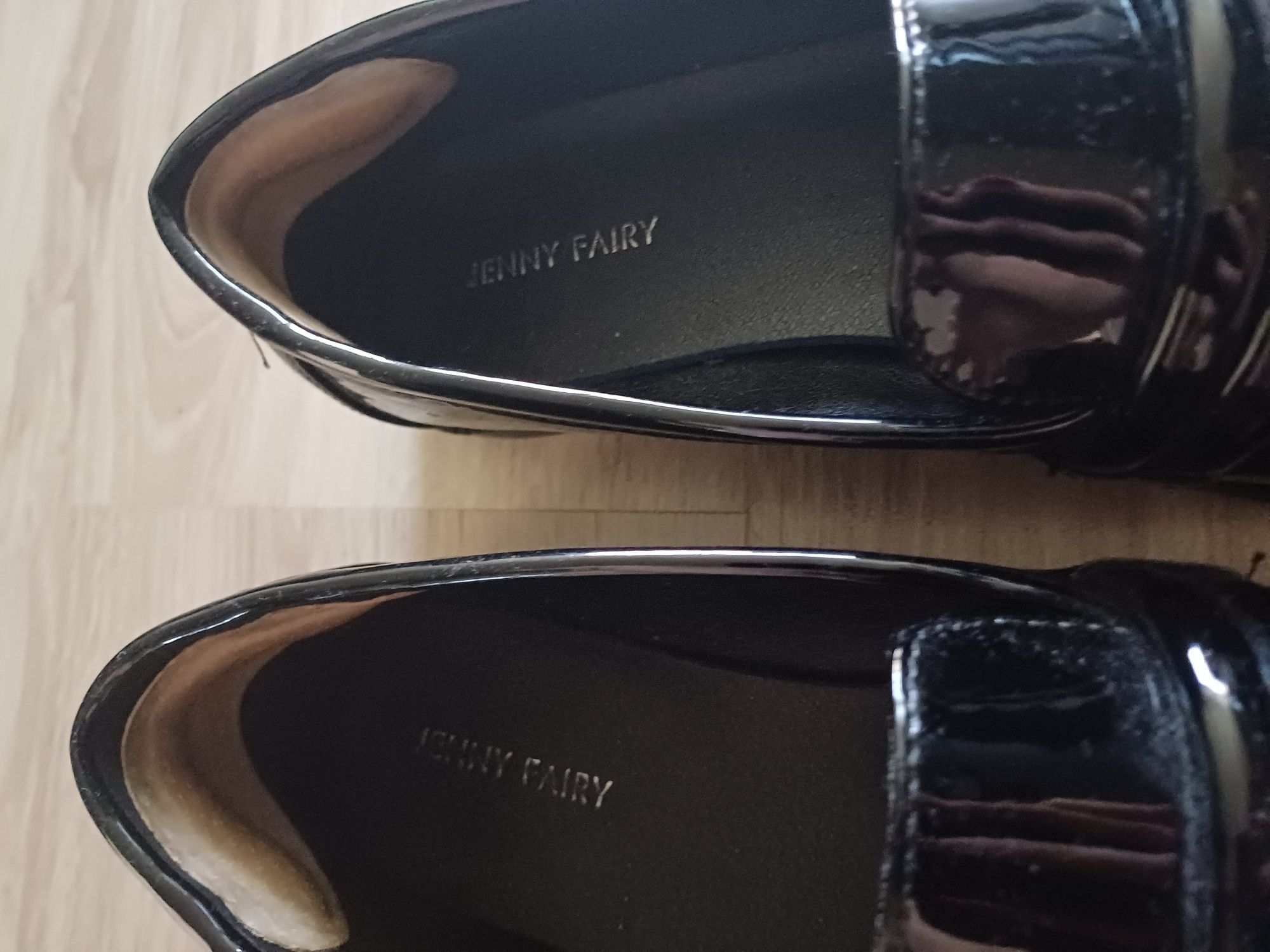 Mokasyny damskie CCC