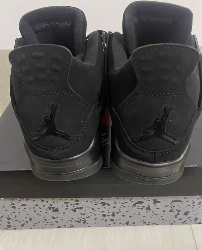 Trampki/Jordan.4/Retro/Czarny;Kot R.46