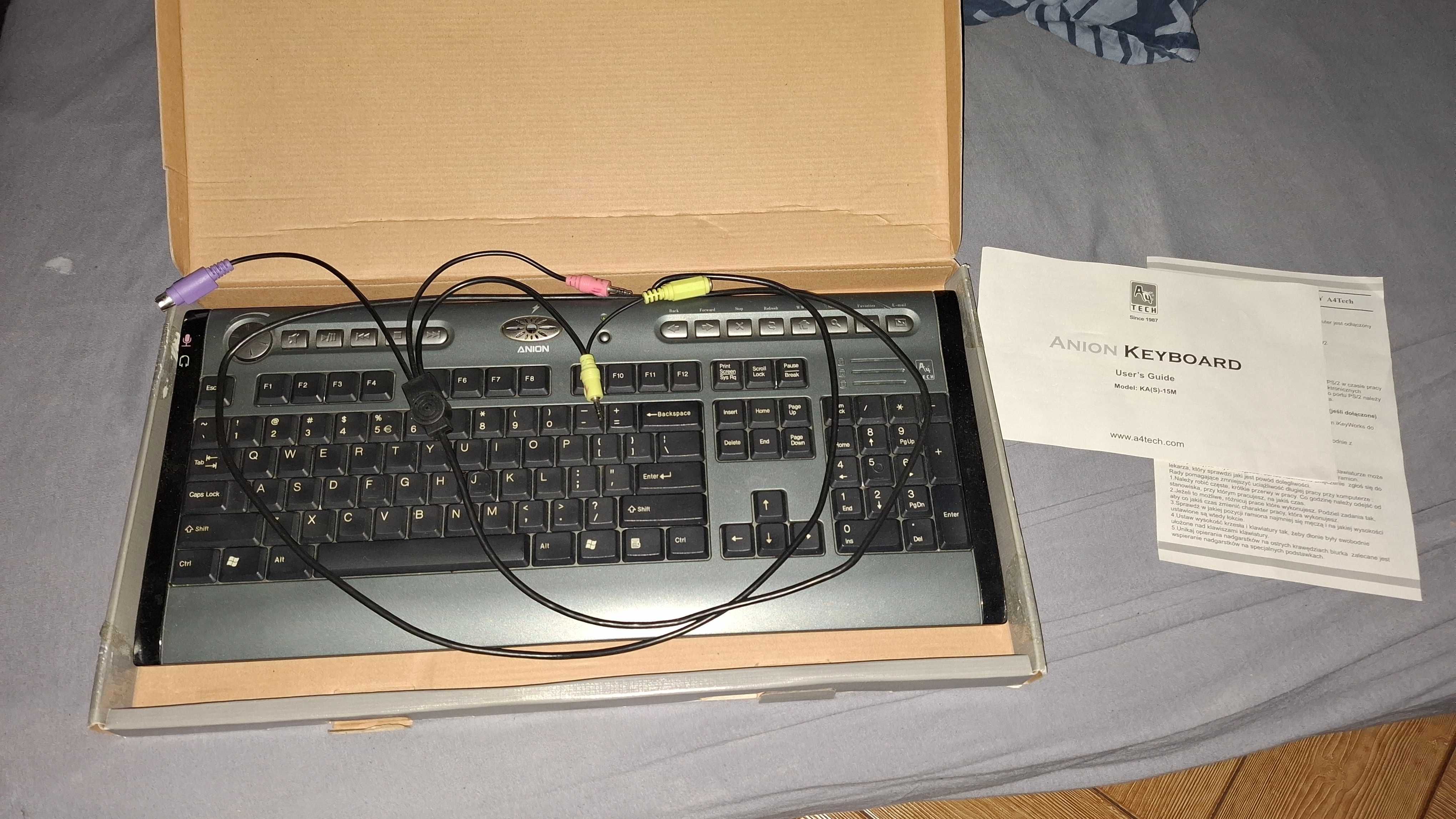 Klawiatura retro A4 tech