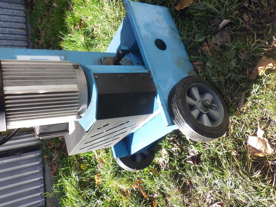 Mocna Łuparka do Drewna Hydraulicza / Rębak ŁUPARKA do drewna 12 Ton