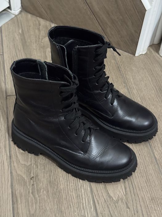 Шкіряні черевики