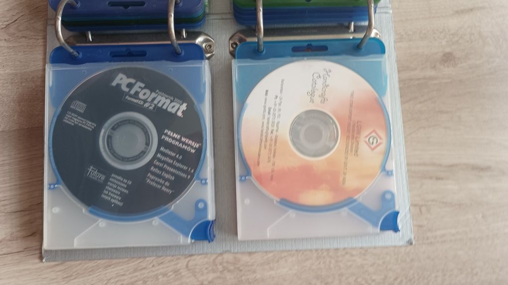 Mix starych płyt z programami wraz z etiu